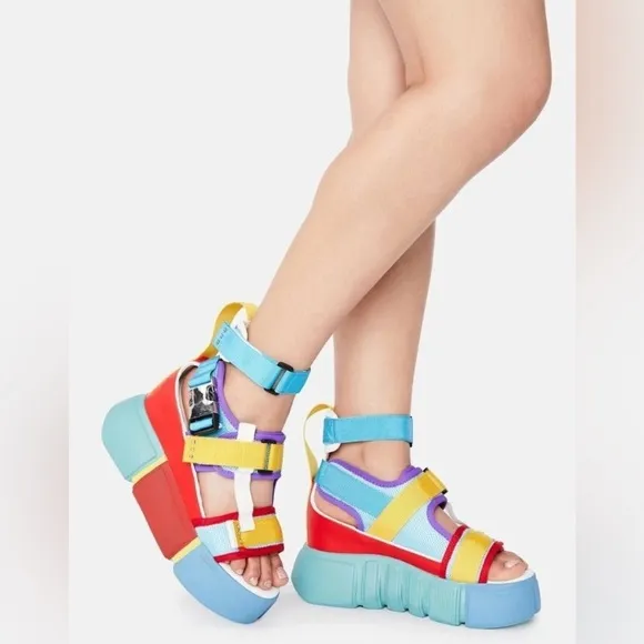 ANTHONY WANG Rainbow Cranberry Platform Sandals