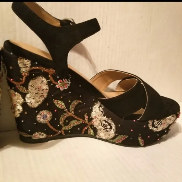 Anthropologie Floral Wedge Sandals Size 37
