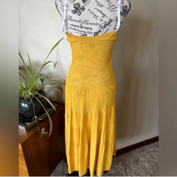 Anthropologie Jolie Tiered Sun Dress Yellow Large Stretch Travel Statement