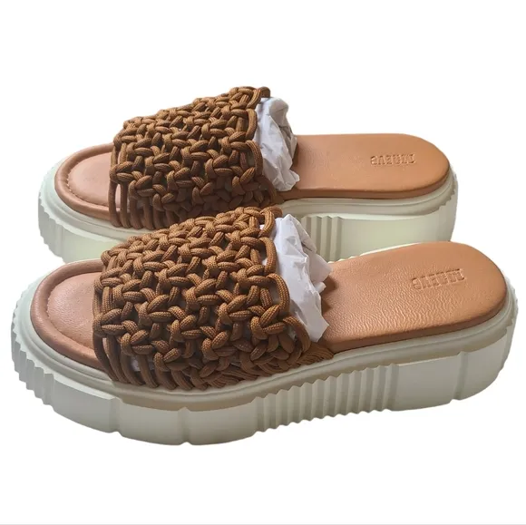 Anthropologie NIB Maeve Crochet Platform Slide Sandals Size 9