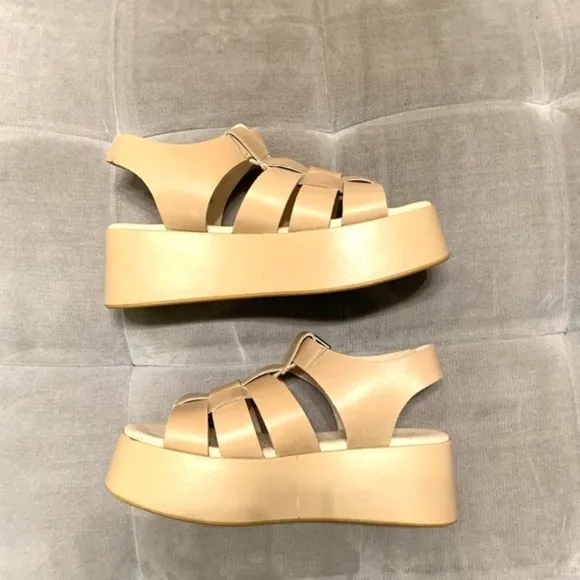 Anthropologie Pilcro Platform Fisherman Sandals Cream Tan  Leather Size 41