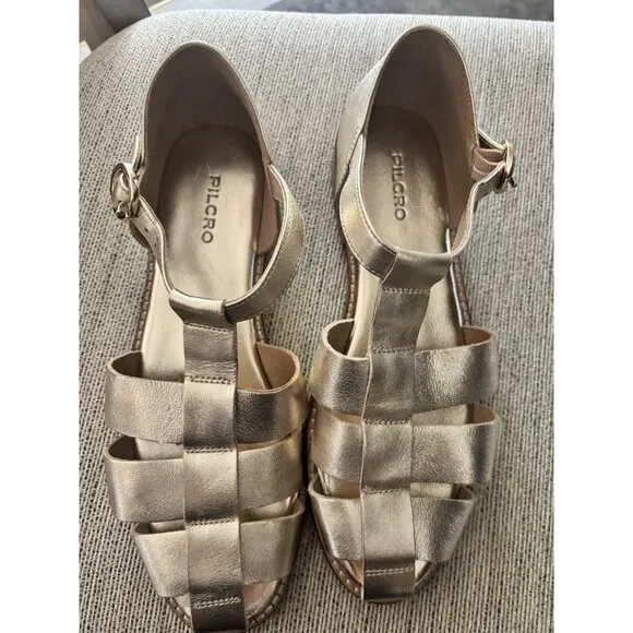 Anthropologie Pilcro The Maris Fisherman metallic Leather sandals size 37