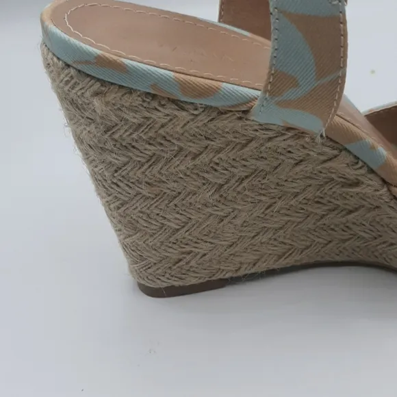 Anthropologie Raphaella Booz Floral Wedge Sandals