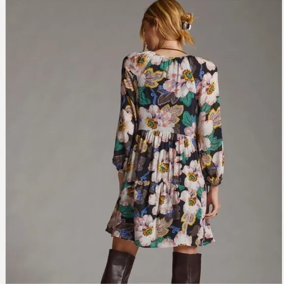 Anthropologie Tiered V Neck Floral Dress Balloon Sleeves excellent Size XL