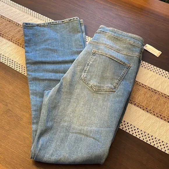 Anthropologie Pilcro The Icon Flare Jeans