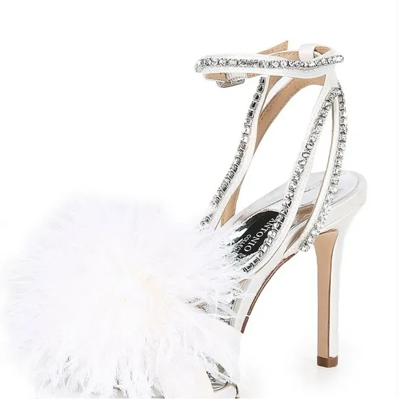 Antonio Melani Signature Collection Heels