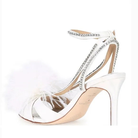Antonio Melani Signature Collection Heels