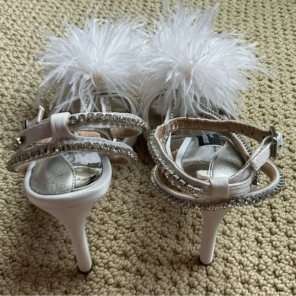 Antonio Melani Signature Collection Heels
