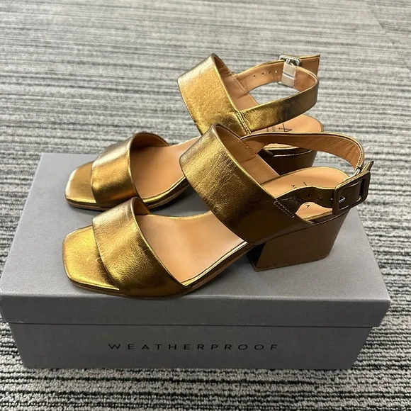 🔥🔥🔥Aquatalia Metallic Gold Leather Sandals Heels Size 7