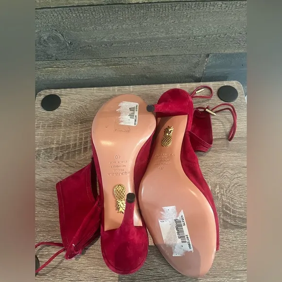 AQUAZZURA Red &quot;Sexy Thing&quot; Suede Sandals sz 40 (US 10)