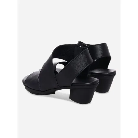 Arche Jaylhy Sandals Black Leather Low Heels Strappy Cut-Out Cutouts Edgy Travel