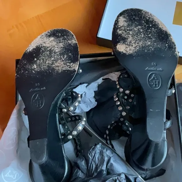 Ash Nuba studded wedge black sz 39