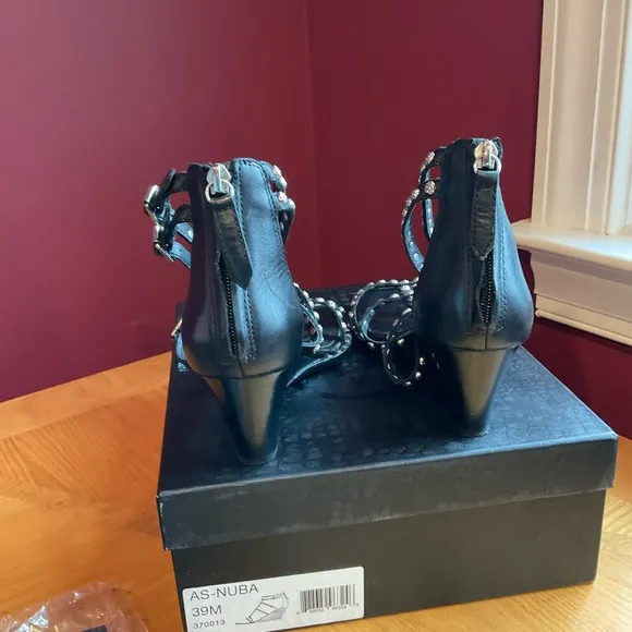 Ash Nuba studded wedge black sz 39