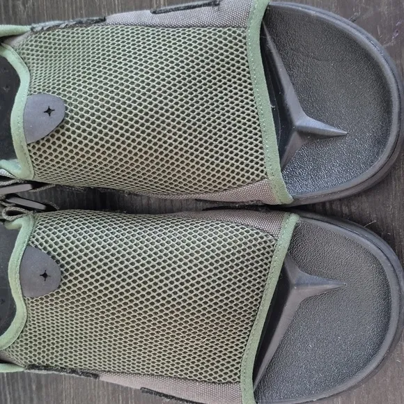 Astral Men's PFD Sandals Size 12 Cedar Green Great condition