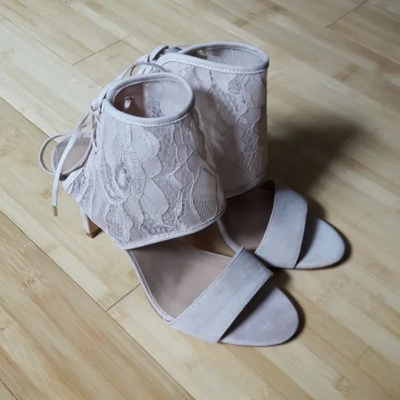 Audrey Brook Margaret heels.