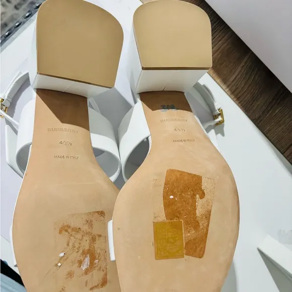 Authentic 💎Burberry Virginia Leather Monogram Slingback Sandals