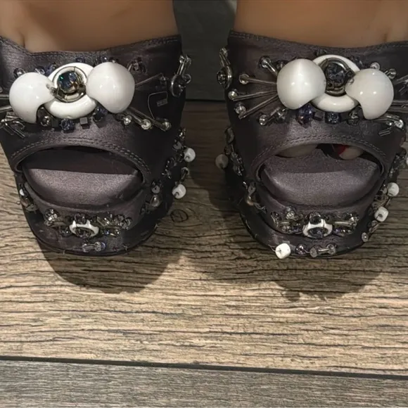 Authentic Prada luxury designer runway satin embellished platform heels sz 8