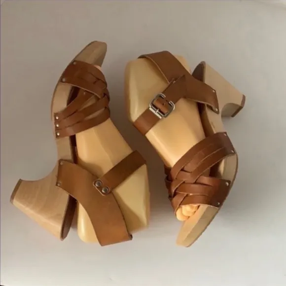 Authentic Valerie Salacroux designer brown leather wooden clog sandals sz 10
