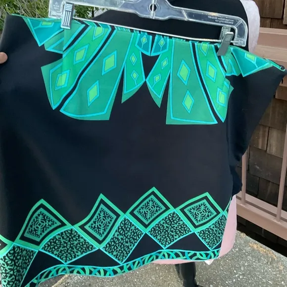Averardo Bessi black &amp; green pattern mini skirt,, size 20