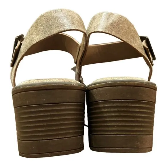 B-52 by Bullboxer Dalia Sandals in Fawn