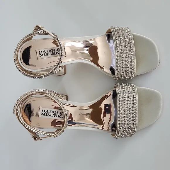 Badgley Mischka Becca Strappy Block Heel $235 7