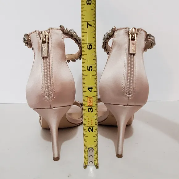 Badgley Mischka Caroline blush satin jewel Embellished ankle strap Shoe 8.5