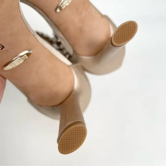 Badgley Mischka Fiorenza Evening Sandals