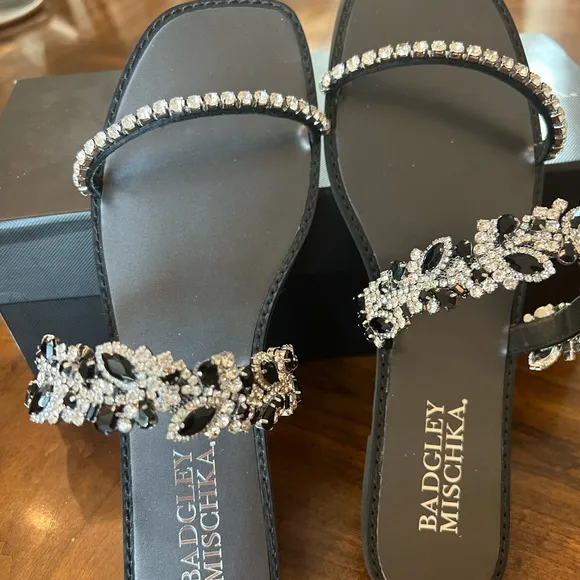 Badgley Mischka “Jenelle” Embellished Strappy Black Rhinestone Sandal Size 8