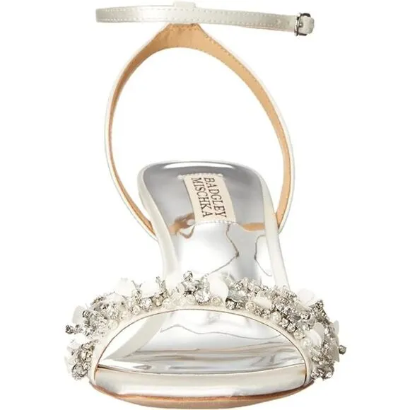 Badgley Mischka Telissa Embellished Evening Sandals Heels Soft White Size 6 NIB