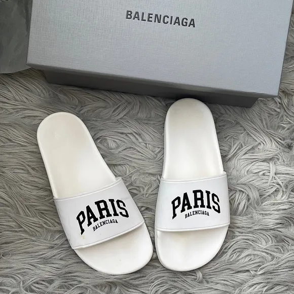 Balenciaga Paris pool slide sandals