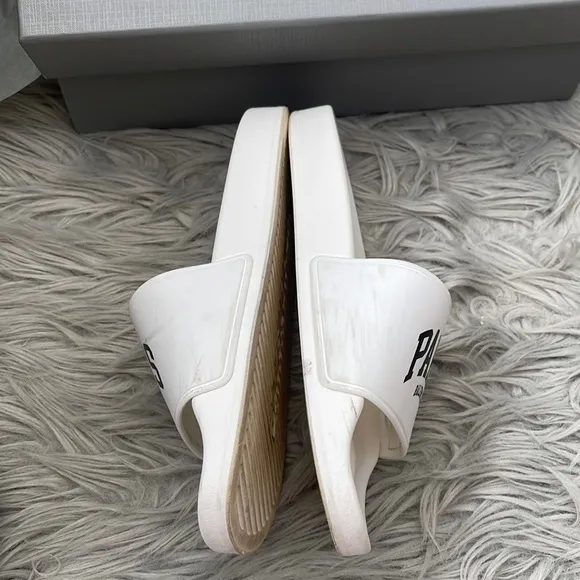 Balenciaga Paris pool slide sandals