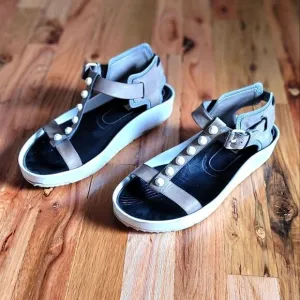 Balenciaga Studded Platform T Strap Sandals Size 40(9.5US)