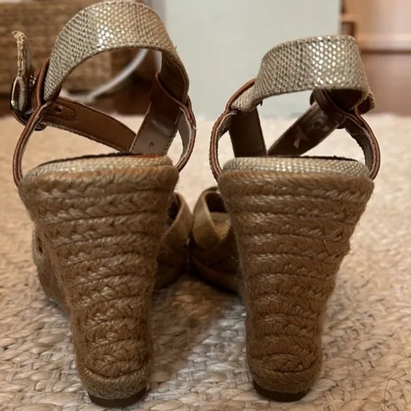 BANANA REPUBLIC CORK AND LEATHER WEDGE SANDALS- SIZE 5.5