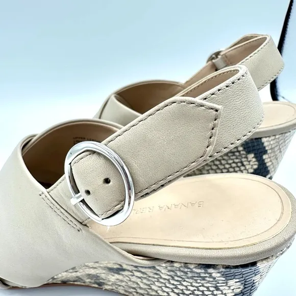 Banana Republic Taupe Leather Crossover Wedge Sandals~Size 7.5~ Snakeskin Heel