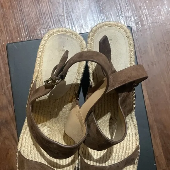 banana republic women’s 11 espadrille wedge sandal Tobacco Brown Suede NWT