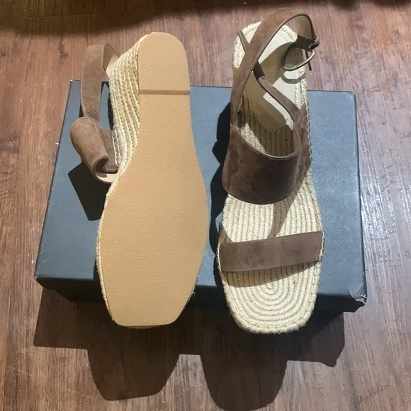banana republic women’s 11 espadrille wedge sandal Tobacco Brown Suede NWT