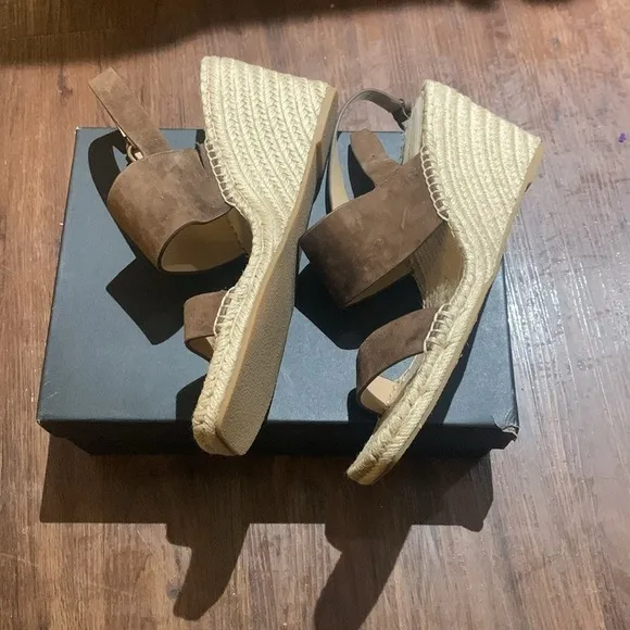 banana republic women’s 11 espadrille wedge sandal Tobacco Brown Suede NWT