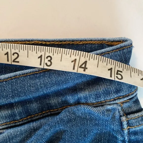 Banana Republic Women's High Rise Wide Leg Raw Hem Crop Jeans Size 30/10