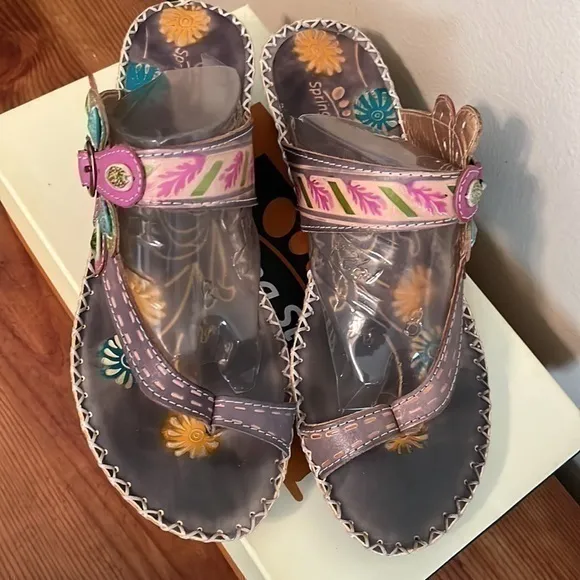 Beautiful hand painted sandals! NWOT