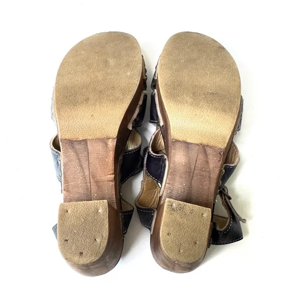 BED STU Caitlin Black Leather Wood Platform Sandals/ 7.5