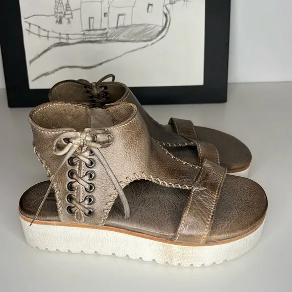 BEDISTÜ Taupe Zoe Leather Platform Sandal - Women Size 6.5 NWT
