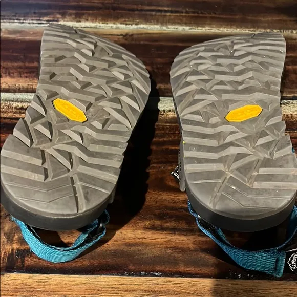 Bedrock Evo Pro Sandals Teal and Black Sport Sandals with Adjustable Straps