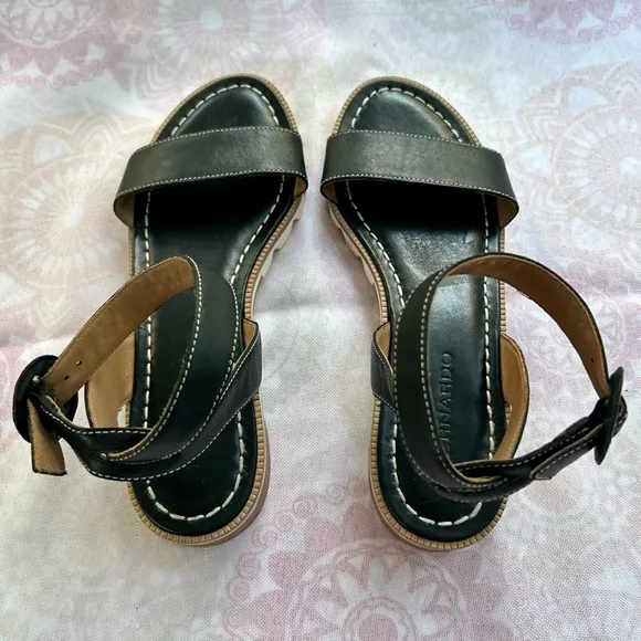 Bernardo Alexis Black Antique Calf Leather Ankle Strap Sandals Size 8.5