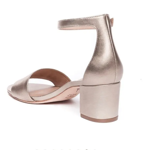 Bernardo Belinda Platinum Gold Leather Ankle Strap Block Heel Sandals Pumps 8.5