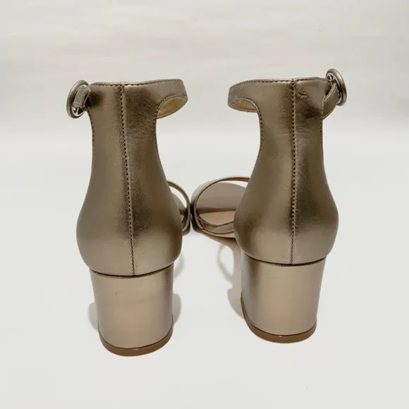 Bernardo Belinda Platinum Gold Leather Ankle Strap Block Heel Sandals Pumps 8.5