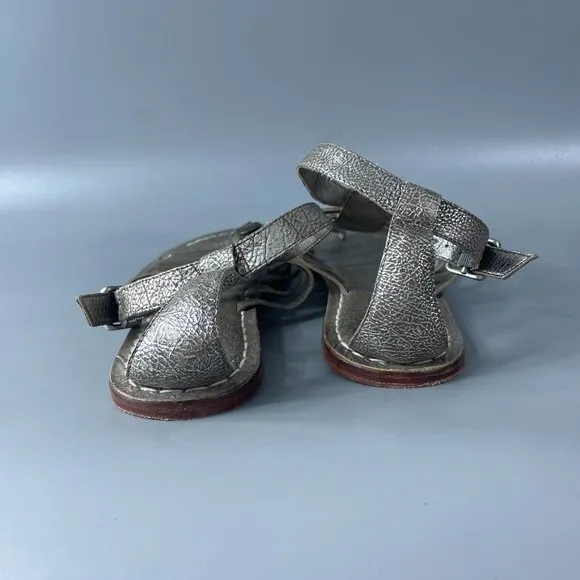 Bernardo Women's Coins Gladiator Sandals Silver Caged Angel Core Comfy, 7M