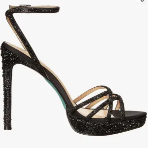 Betsey johnson Adde platform dress sandals size 10M