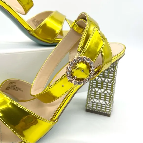 Betsey Johnson Women's Sb-Bell Heel Silver Rhinestones Gold Sandals
