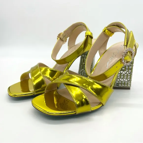 Betsey Johnson Women's Sb-Bell Heel Silver Rhinestones Gold Sandals