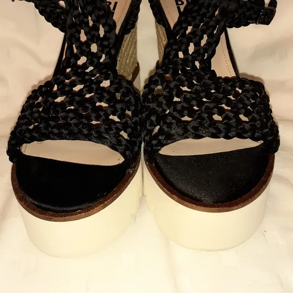 Bibi Lou Sandals SIZE 37